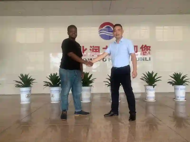 Pemeriksaan kenderaan pelanggan Zimbabwe: Trak treler flatbed pelepasan jalan