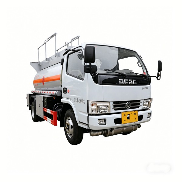 Lori Tangki Minyak 4x2 HOWO 5000L Trak Tangki Minyak Diesel untuk Dijual